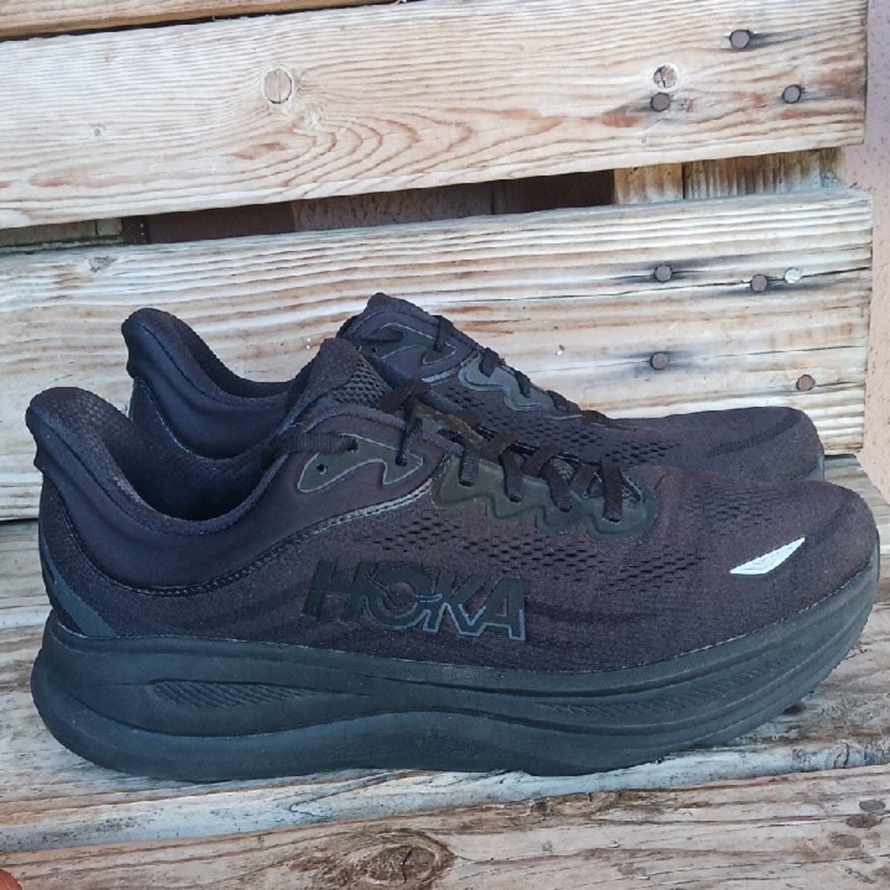 Hoka Bondi 9 Black Athletic Shoes with Cushioned Midsole - Picture 3 of 15